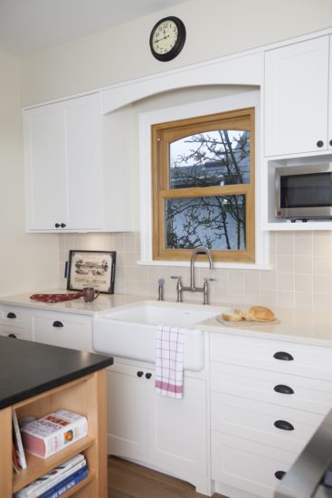 farmhouse kitchen