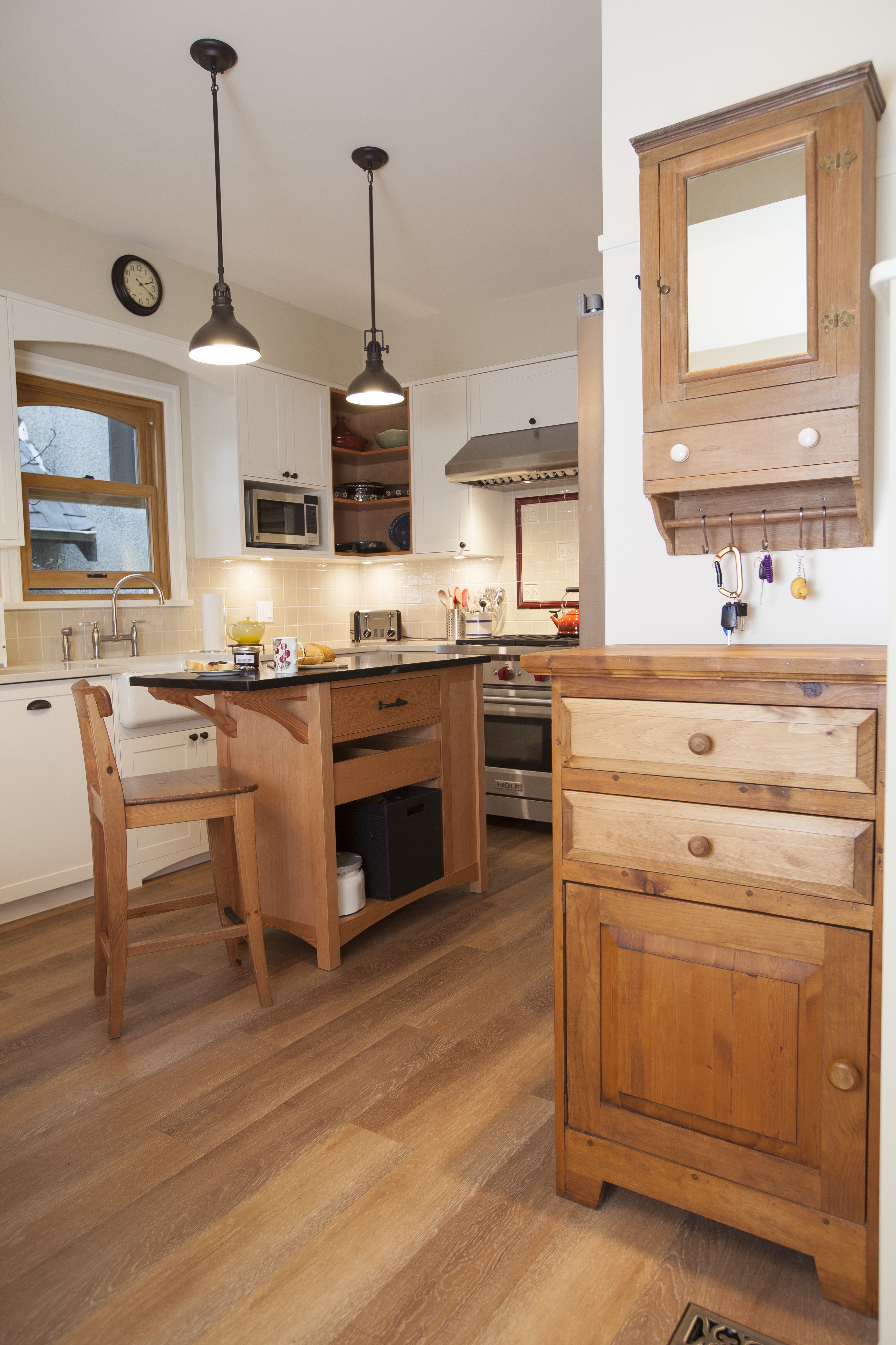 farmhouse kitchen